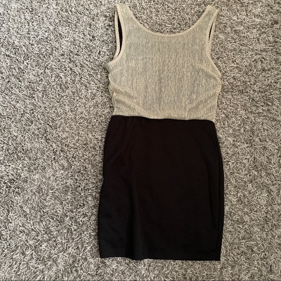 FOR SALE - Metallic dress - Picture 6 of 6